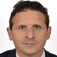 Frédéric Julien, vulgarisateur du contentieux marchés