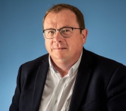 Une journée avec…Denis Guého «dénicheur de solutions contractuelles performantes»