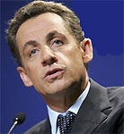 Sarkozy fait sauter le seuil des 90 000 € et relève à 20 000 €  celui des marchés sans procédure